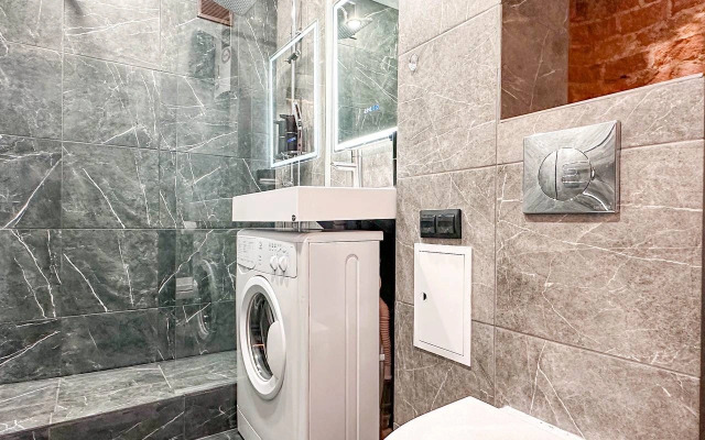 U Fontanki S Parkovkoy Flat