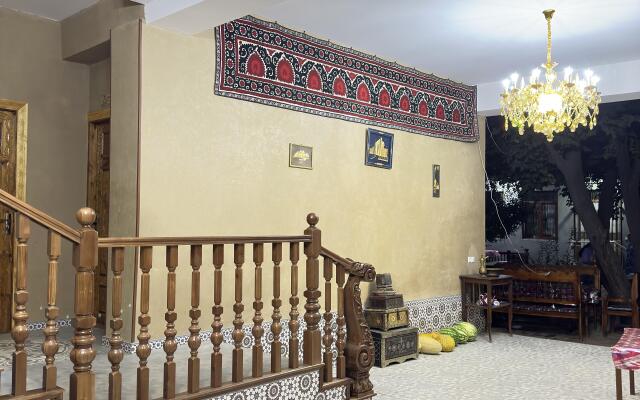 Darvozai Samarkand Guest House