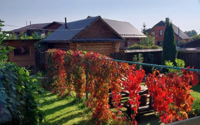 Suzdalskoye Podvorye S Russkoy Baney Guest House