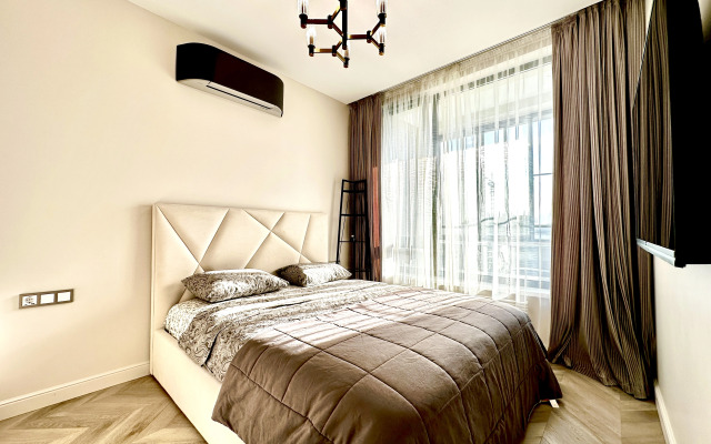 Skyroom Apartments
