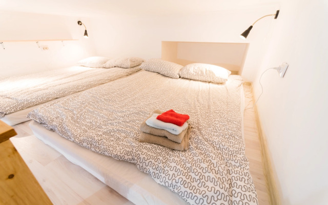 Апартаменты CheckPoint 1