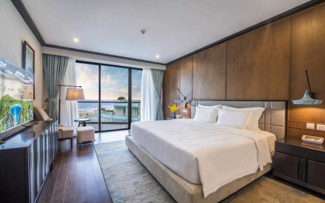 Курортный отель Vinpearl Resort & Golf Nam Hoi An