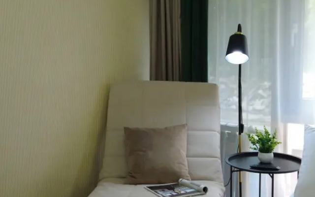 Apartments Queenstay Tropikana Na Voykovskoy
