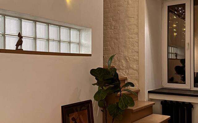 Апартаменты 2-х уровневый лофт PUSHKIN