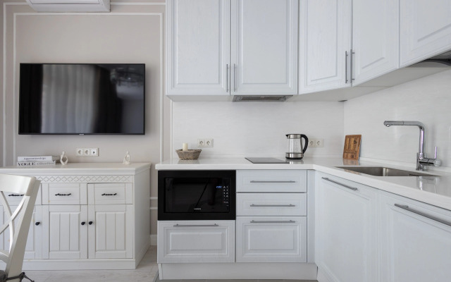 Art Lajt Red Apartments Stiven Apartments
