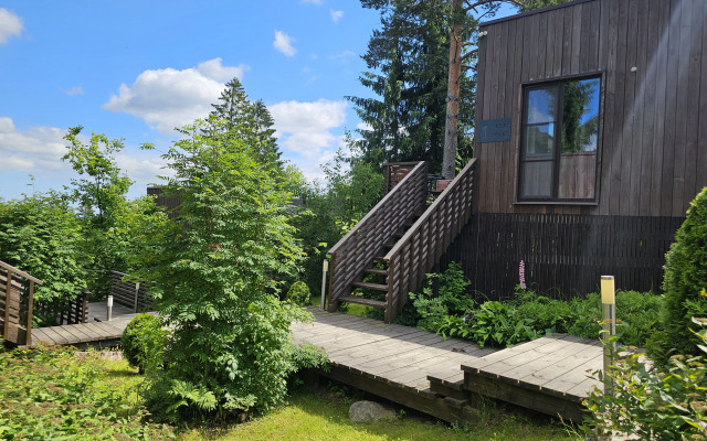 Коттедж Черничный Склон Violet House