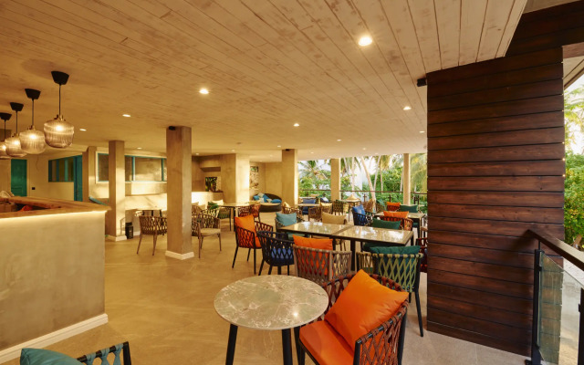 Beach Hotel Dhigurah