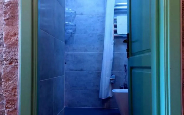 Sazeli Boutique Hotel