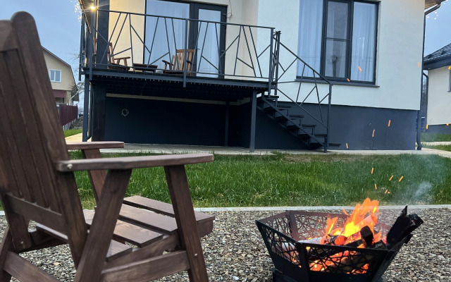 Частный дом в деревне Семибратское