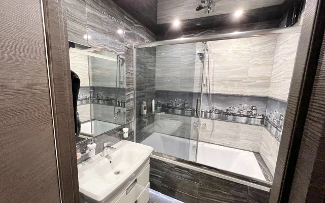 Bolshaya Treshka Na Repina 4 Apartments