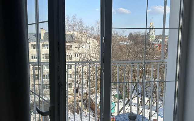 Квартира дизайнерская двухкомнатная с панорамным видом на город и храмы Владимира
