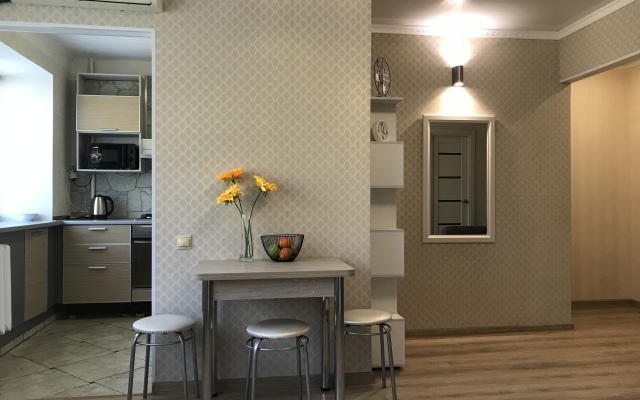 Квартира 2 Комн Рядом с Универмагом Уфа