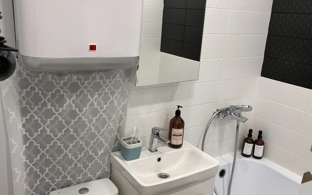 Апартаменты Ваш Рантье на Книповича 55 рядом с Plazma