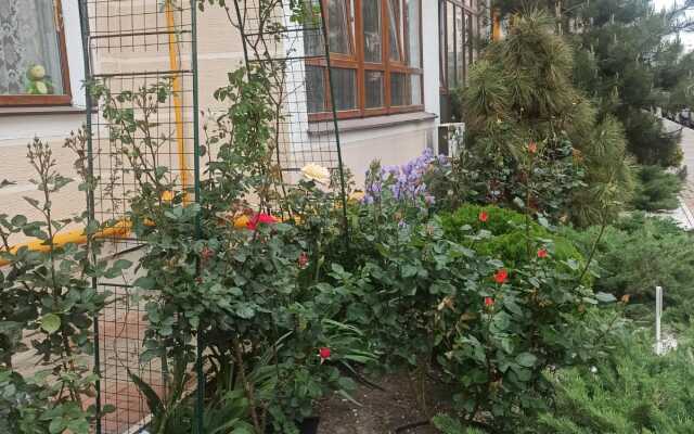 Chernomorochka Flat