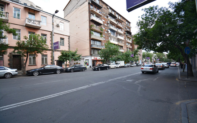 2-K na Ulitse Nalbandyana, NB250 Flat