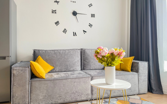 Апартаменты 2-к. Квартира 50 м² 2/25 эт.