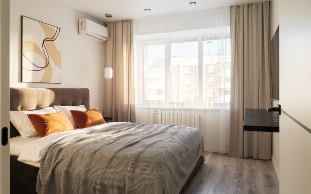 Трехкомнатная Квартира в Центре с Новым Ремонтом