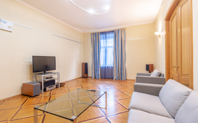 Mark Apart Petrogradsky Apartments