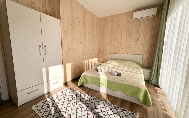 Eva Private house