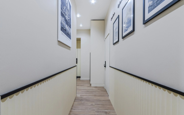 Меблированные комнаты Lionheart Apartments