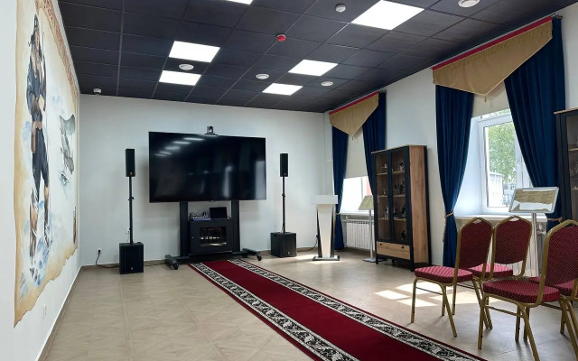 Отель Авиатор