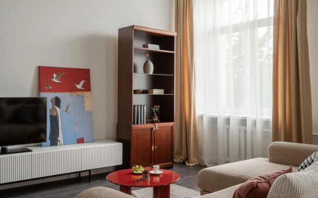 Апартаменты Кварт-Отель, Бережковская Набережная 12