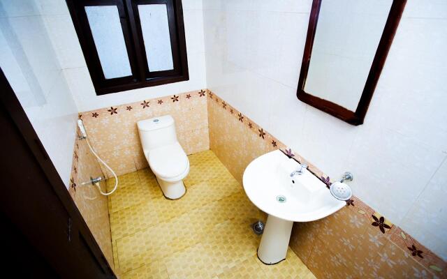 Sreekrishna 5bedroom Family Houseboat Hotel