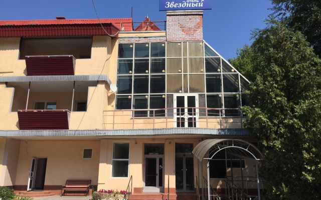 Zvezdnyij Hotel