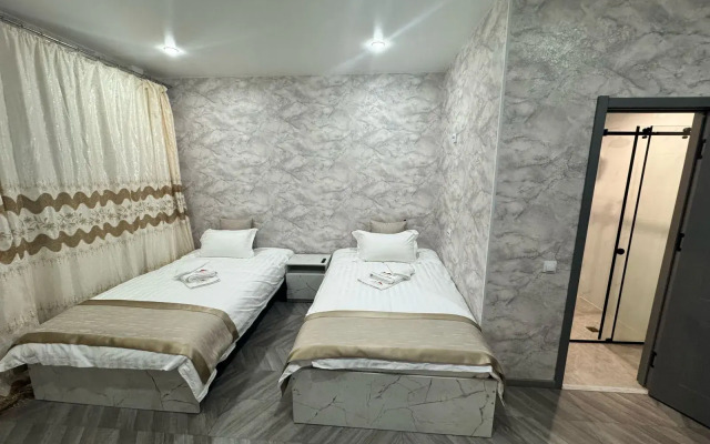 Ararat Hotel