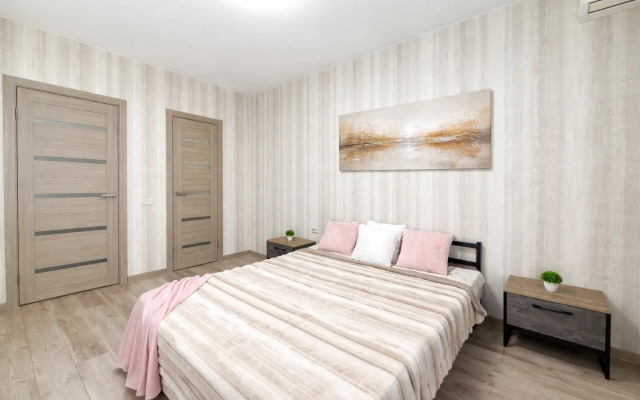 Квартира светлая просторная (65 м²) с дизайнерским интерьером