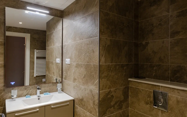 Apartamenty Deluks s vidom na more v komplekse Alliance Palace Batumi
