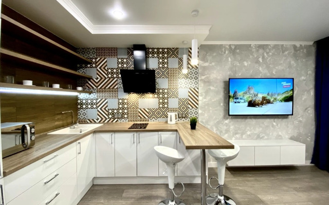 Квартира Студия на Хусаиновых 2/2