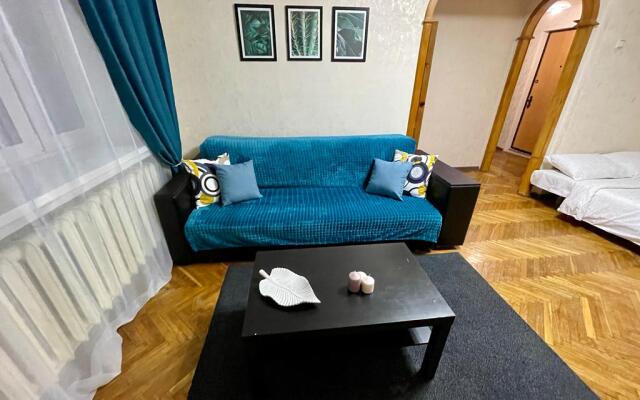Uyutnaya u metro Sokol Apartment