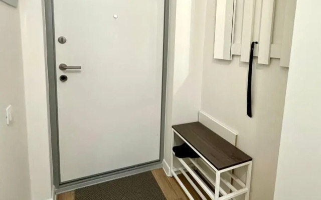 Uyutnaya Studiya V Novykh Vatutinkakh Apartments