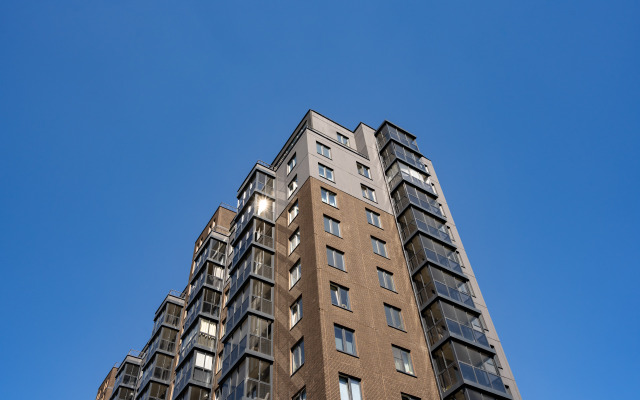 Ryadom s rekoy Okhta Apartments
