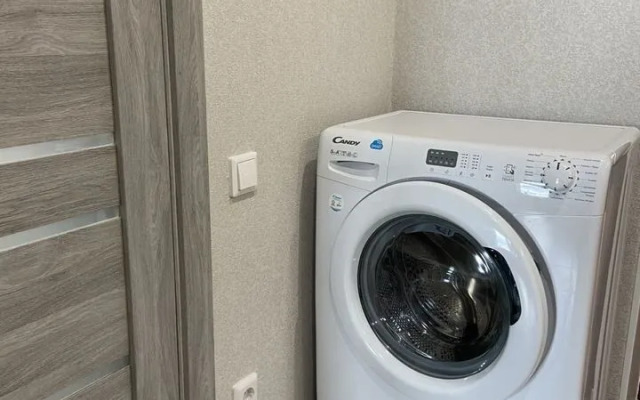 Na ulitse Yeleny Kolesovoy 26B Flat