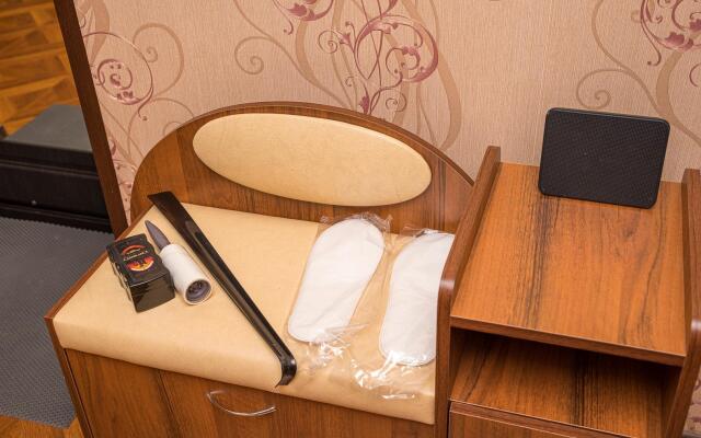 Krasavitsa V Tsentre U Zhd Vokzala Flat