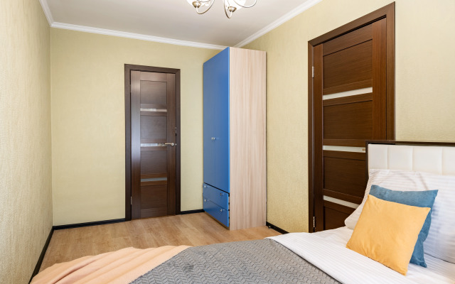 Prostornaya dvukhkomnatnaya Natali u parka Zyuzino Flat