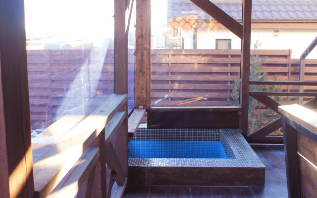 Tikhaya Dacha Guest house