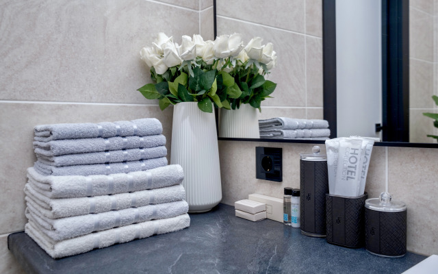 Квартира MaTur Home в центре у метро с шикарным видом