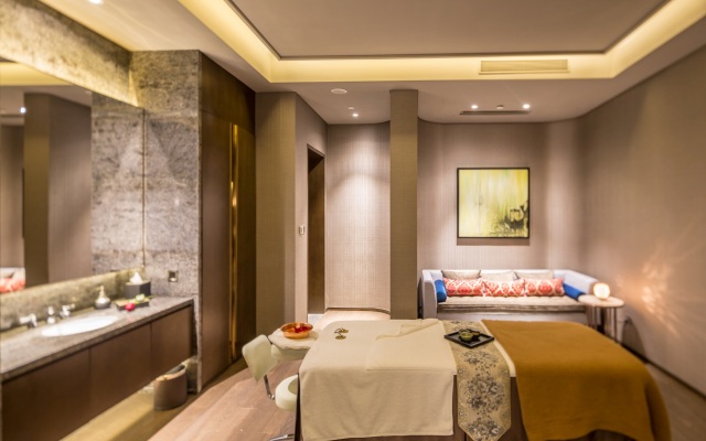 Grand Bay Hotel Beijing