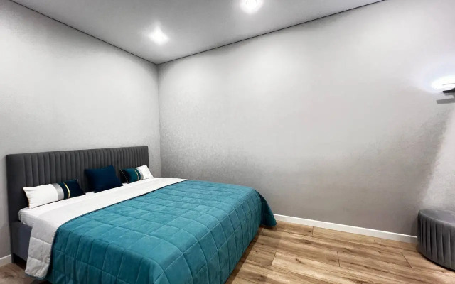 V Prekrasnom Novom Zhk Levoberezhye Flat