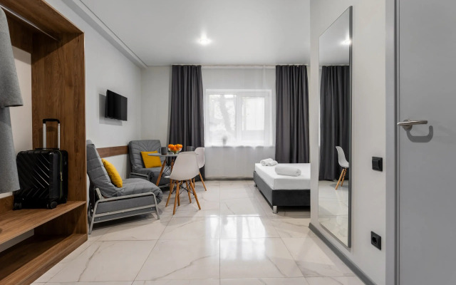 Fox Hotel