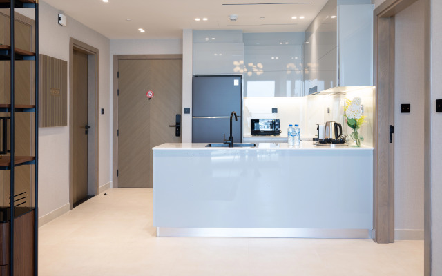 Apartment Keyrock Living - Binghatti Canal Luxury Haven