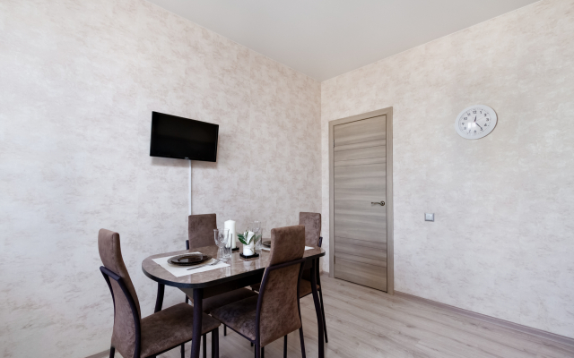 2k na 6 chelovek v samom tsentre Flat
