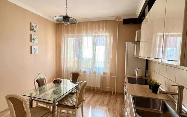 Квартира на Александра Покрышкина 4/4 (83)