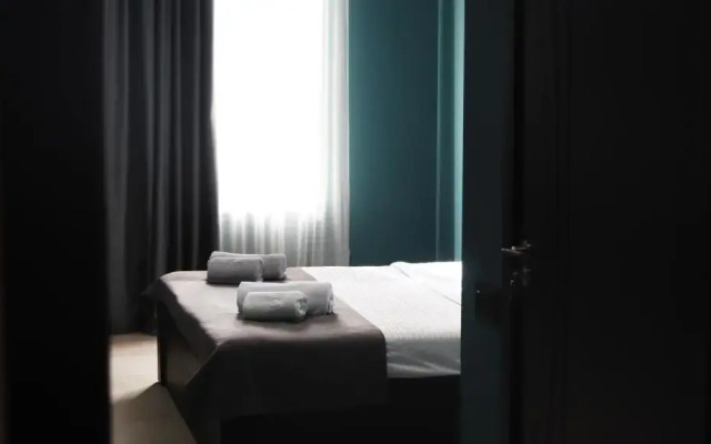Route Hotel