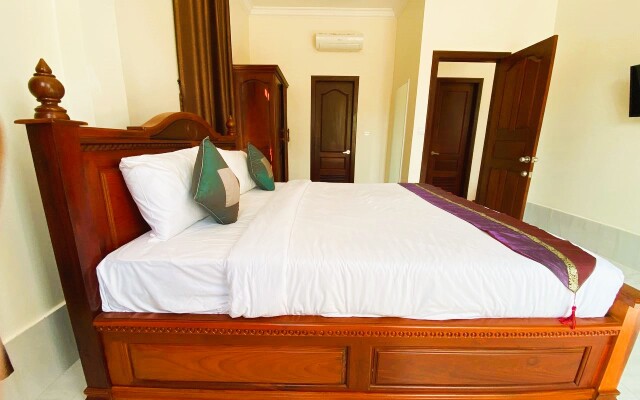 Asia Ready Travel & Tours Siem Reap Villa