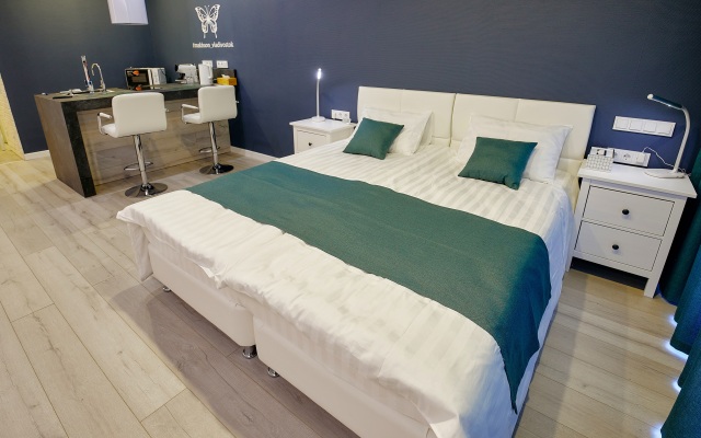 Mahaon Apartments