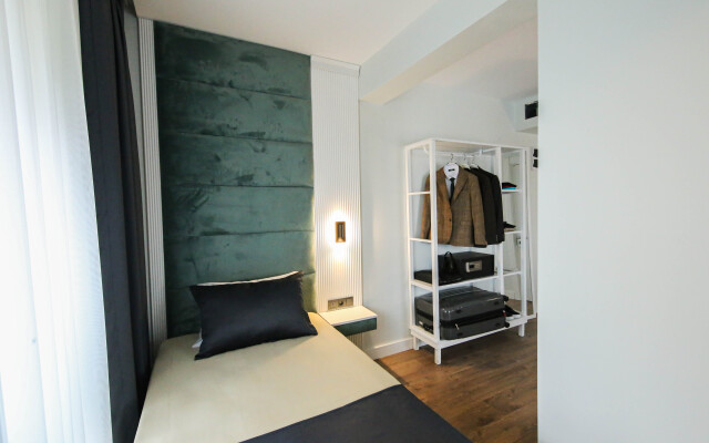 Axu Airport Hotel